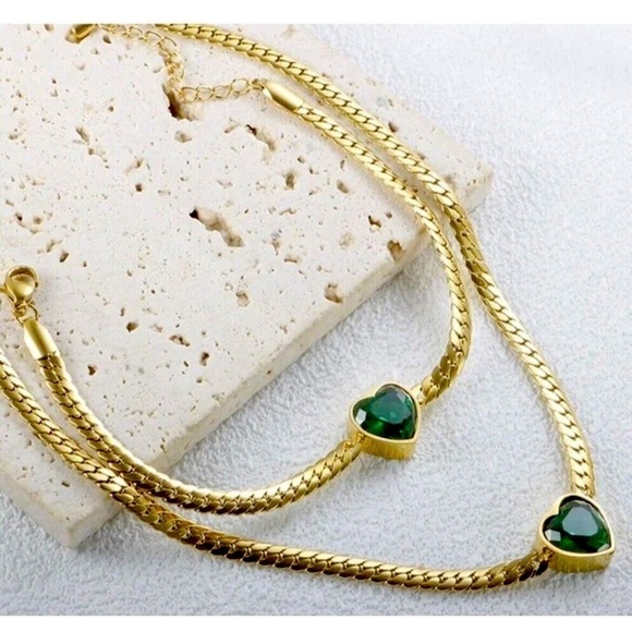 18K Gold Plated emerald green heart necklace snake stainless steel women jewelry - Picture 8 of 9